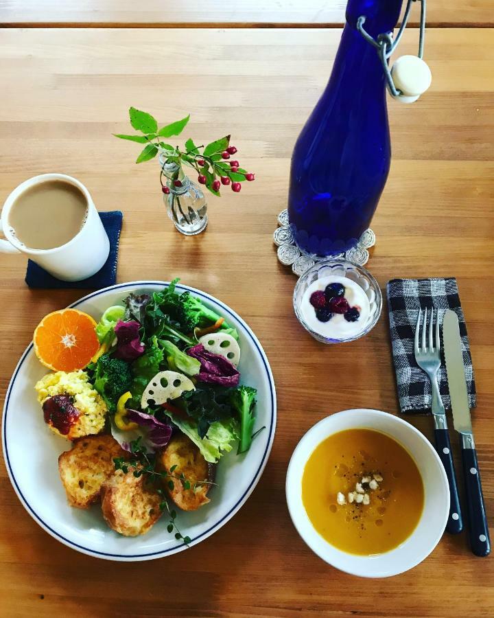 Отель Vegetarian House Jamoo Яманакако Экстерьер фото